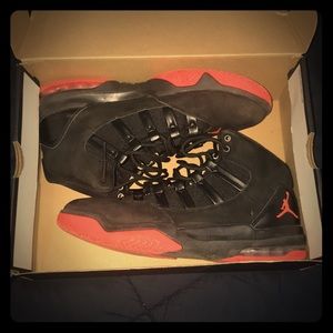 These are Jordan Max Aura they were worn one time